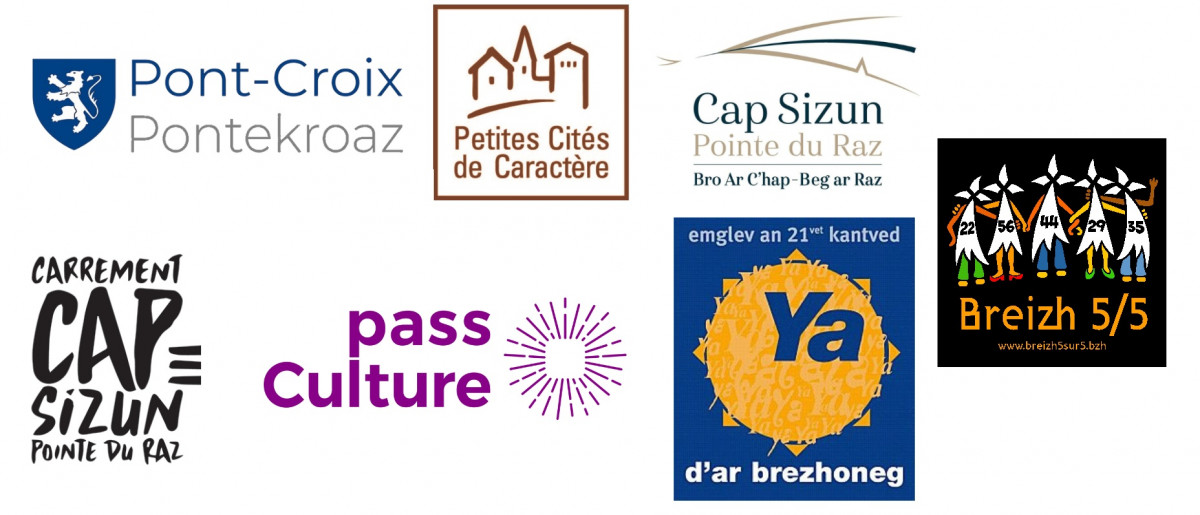 Logos : Pont-Croix, Petites cités de caractère, Cap Sizun pointe du raz, carrément cap suzun pointe du raz, pass culture, emglev an 21vet kantved Ya d'ar brezhoneg, Breizh 5/5